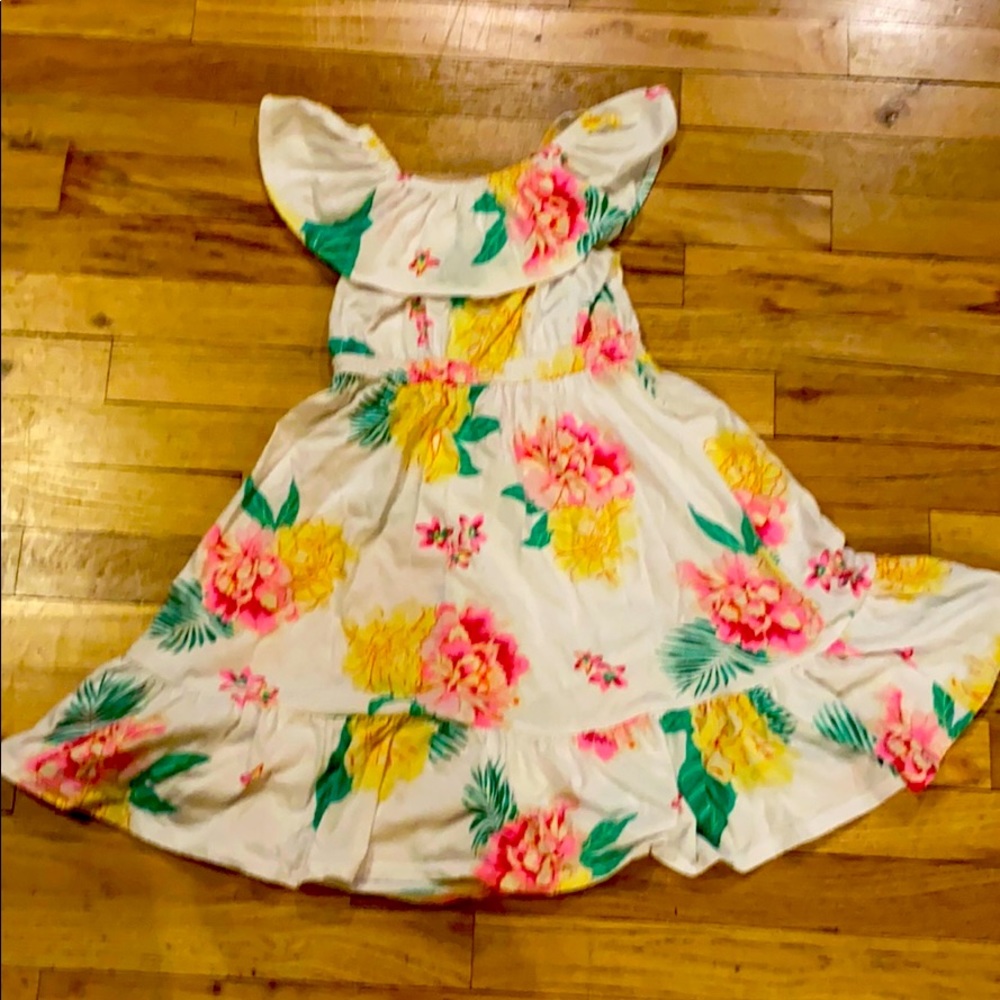 Floral casual dress